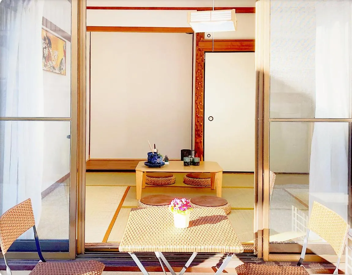 Shinjuku & Shibuya Happy Louis House Apartment Tokyo 0*,  Japan